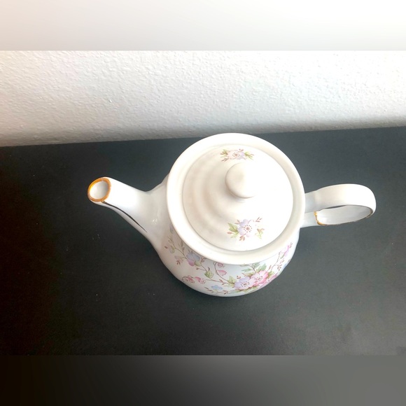 Salem China English Collection Teapot - Picture 3 of 6